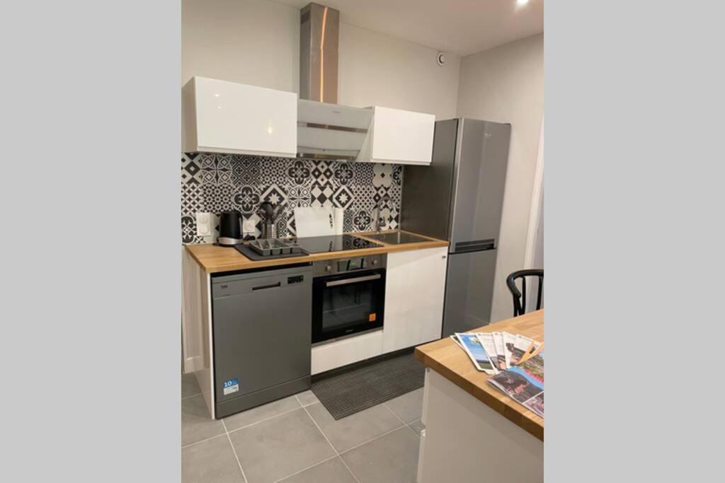 appartements très spacieux et totalement rénovée Guillaumes Exterior foto